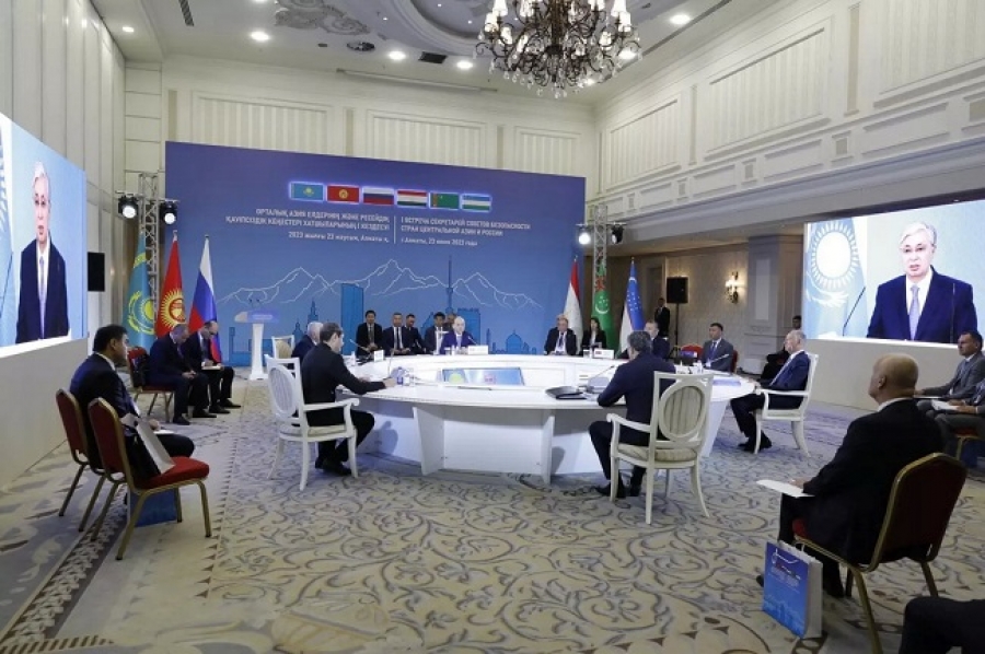 Об участии на встрече секретарей Совбезов стран Центральной Азии и России